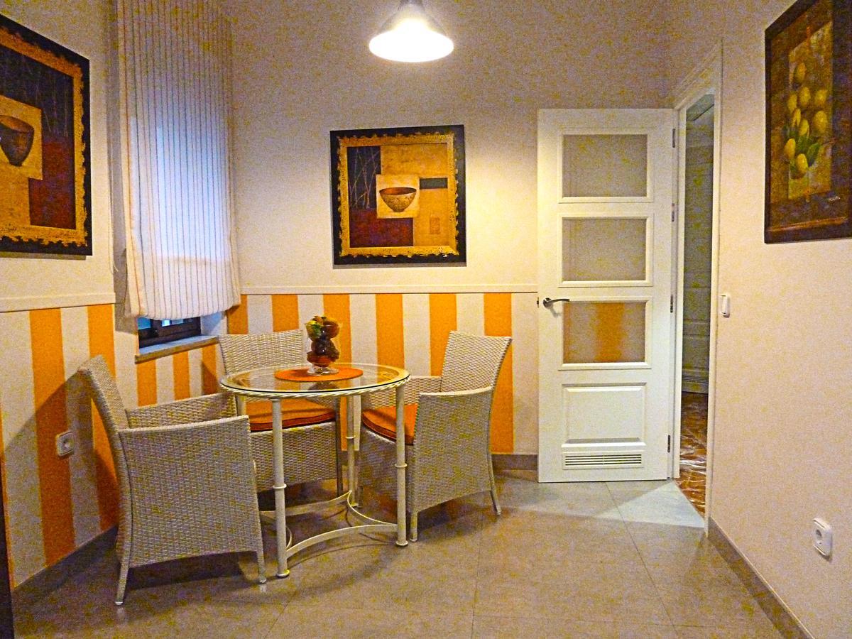 Piso Eduardo Lucena Apartment Кордоба Екстериор снимка