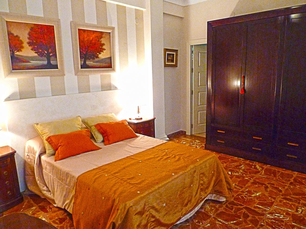 Piso Eduardo Lucena Apartment Кордоба Екстериор снимка