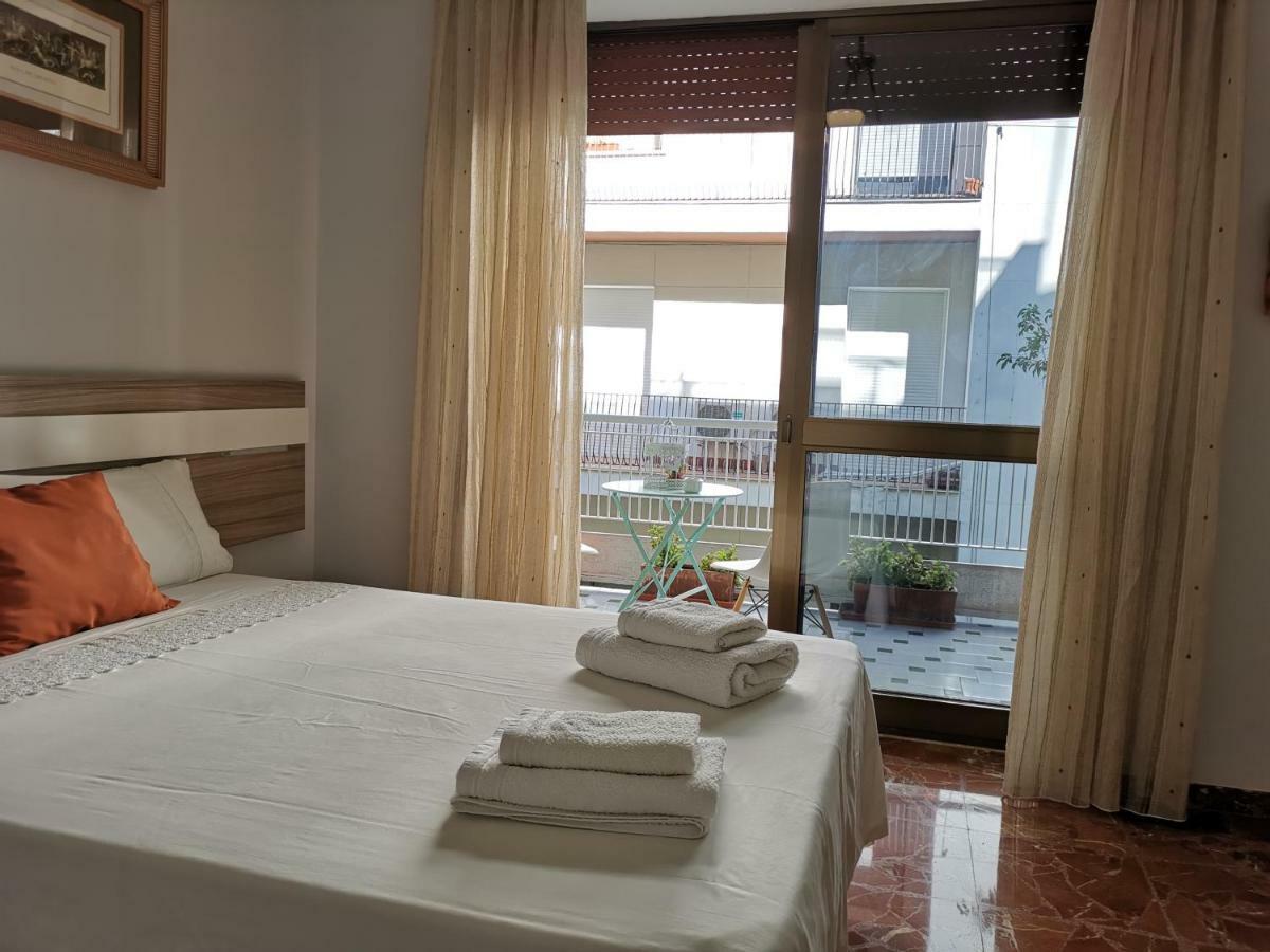 Piso Eduardo Lucena Apartment Кордоба Екстериор снимка